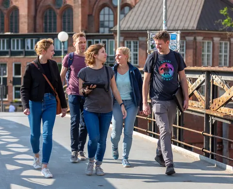 Ermittlerteam unterwegs in der Innenstadt