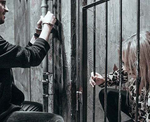 Team searching for a way out of Hannibal’s cell